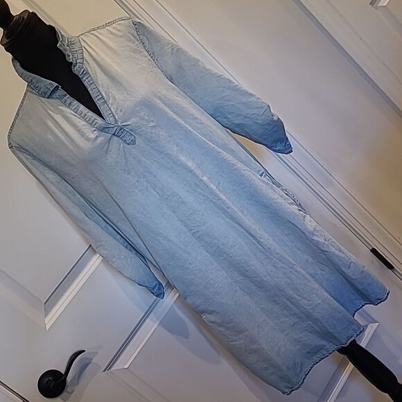 Luxology sz 12 distressed denim Blue dress with pockets - Picture 1 of 9